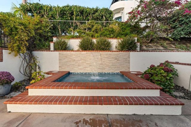 401 Santa Dominga, Solana Beach, CA 92075