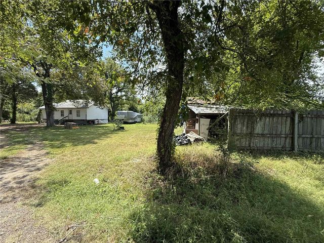 107 South Street, Plainview, AR 72857