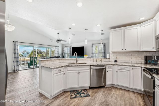 3215 Rose Arbor Drive, Hernando Beach, FL 34607
