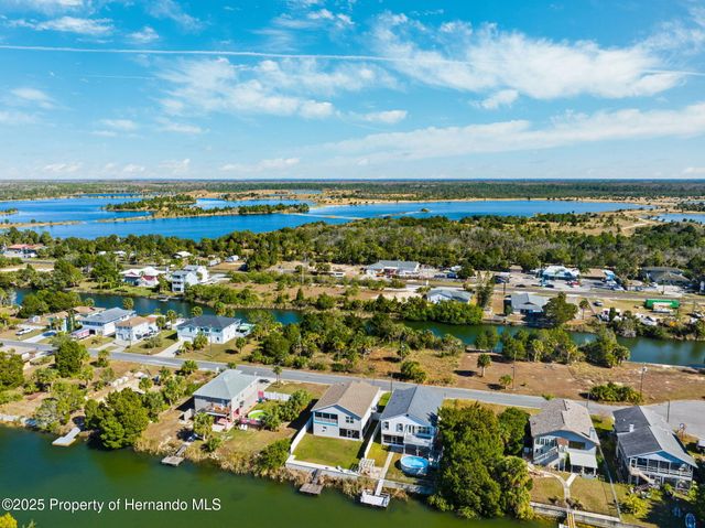 3215 Rose Arbor Drive, Hernando Beach, FL 34607
