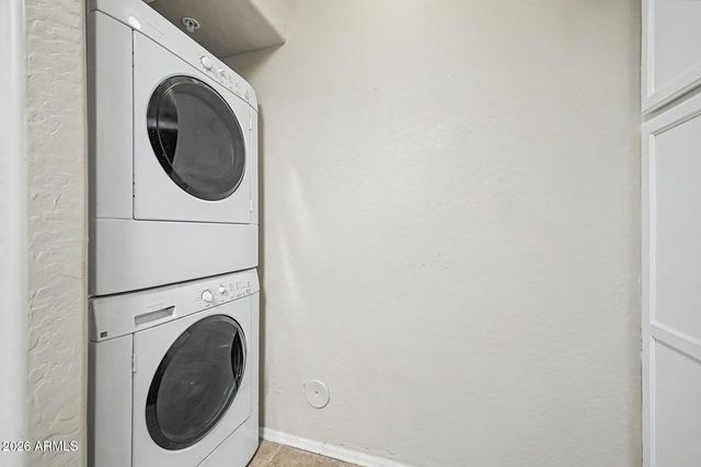 2950 W LOUISE Drive 108, Phoenix, AZ 85027