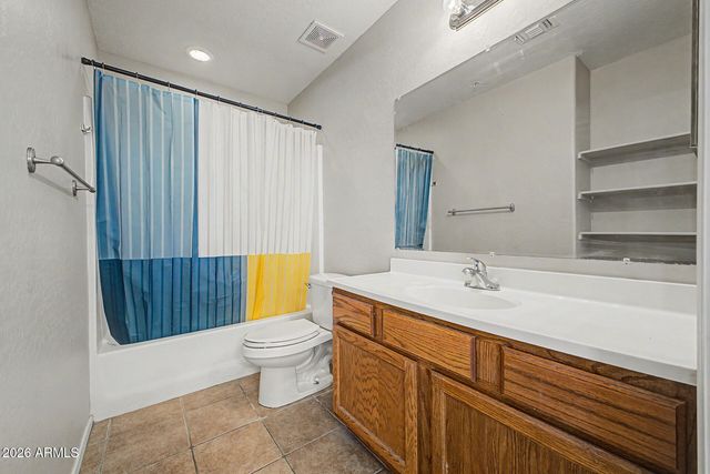 2950 W LOUISE Drive 108, Phoenix, AZ 85027