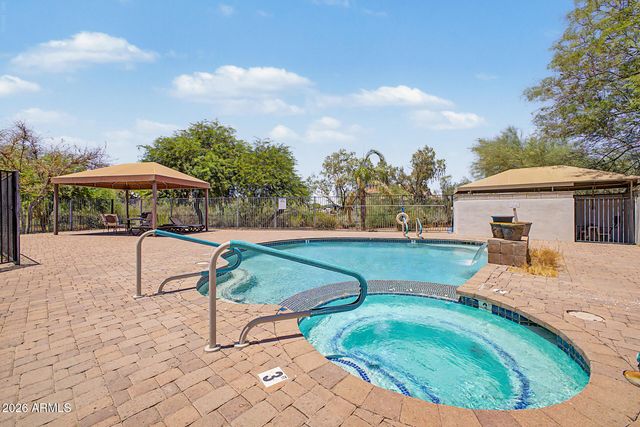 2950 W LOUISE Drive 108, Phoenix, AZ 85027