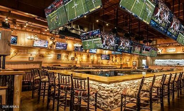 2950 W LOUISE Drive 108, Phoenix, AZ 85027