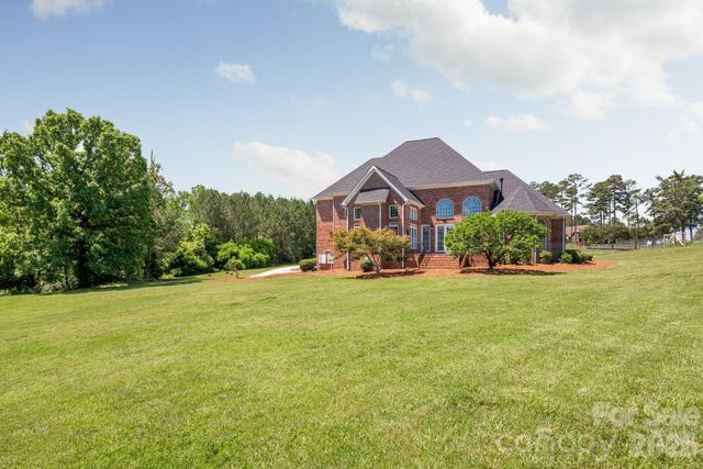 534 N Ingleside Farm Road, Iron Station, NC 28080