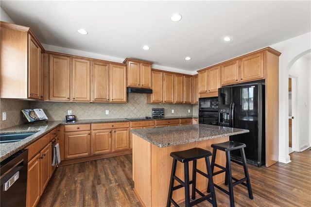 3967 Nemours Trail NW, Kennesaw, GA 30152