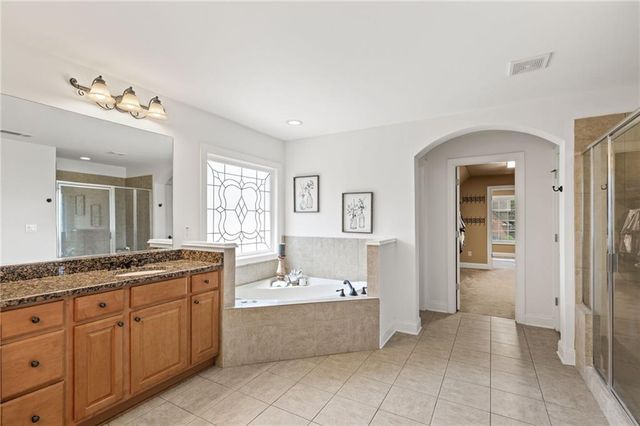 3967 Nemours Trail NW, Kennesaw, GA 30152