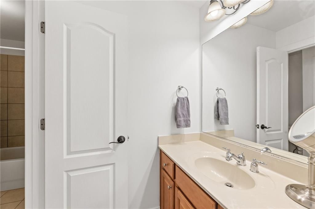 Image 34 of property listing at 3967 Nemours Trail NW, Kennesaw, GA 30152