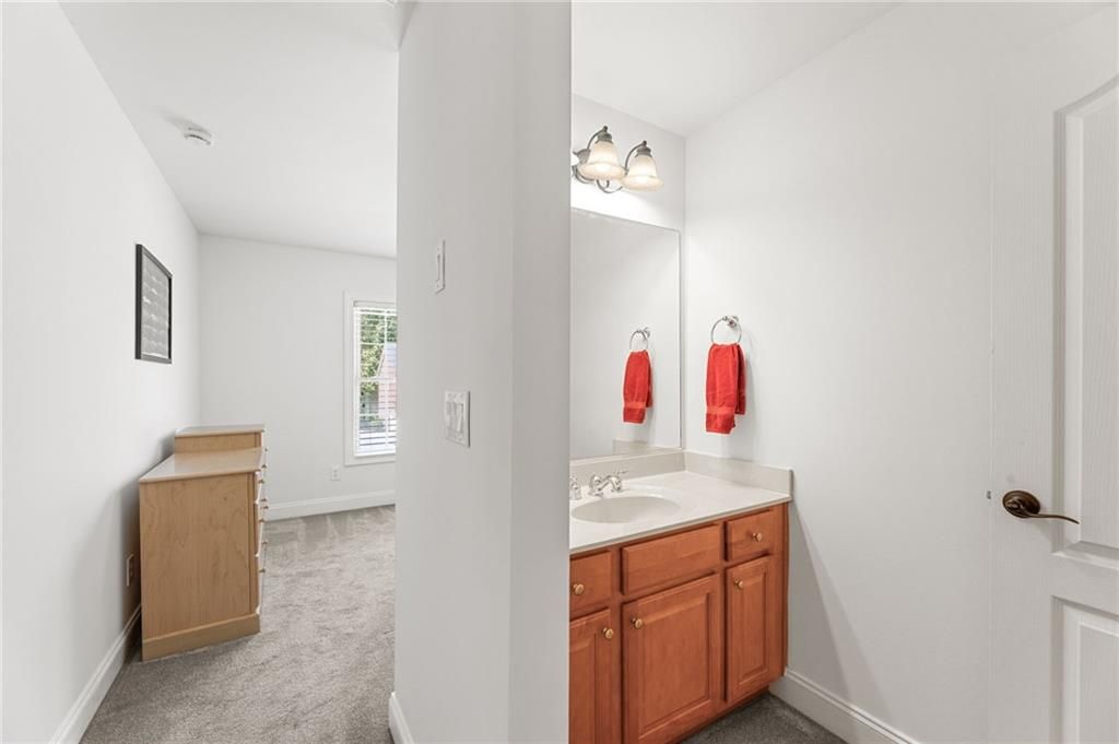Image 36 of property listing at 3967 Nemours Trail NW, Kennesaw, GA 30152