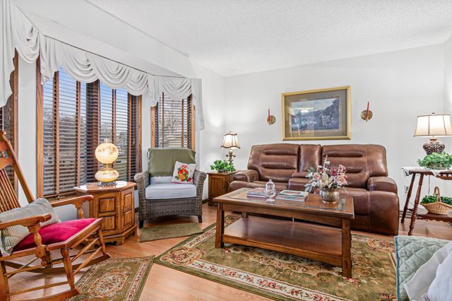 4936 Poppy Lane, Edina, MN 55435