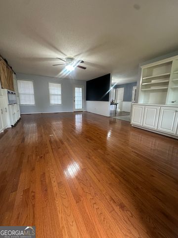 384 SAM BROWN BLVD, Commerce, GA 30529