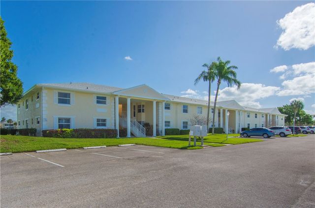 356 Grove Isle Circle 356, Vero Beach, FL 32962