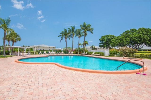 356 Grove Isle Circle 356, Vero Beach, FL 32962