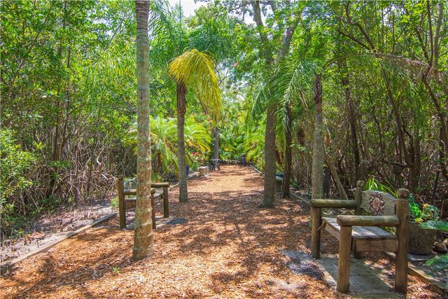 356 Grove Isle Circle 356, Vero Beach, FL 32962