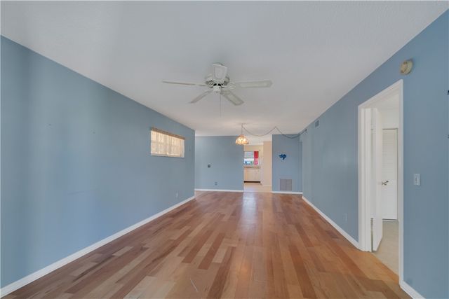 356 Grove Isle Circle 356, Vero Beach, FL 32962