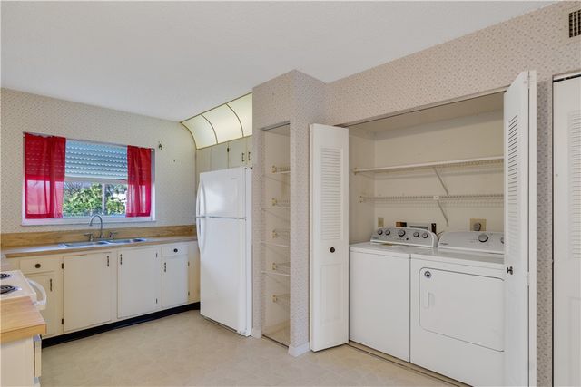 356 Grove Isle Circle 356, Vero Beach, FL 32962