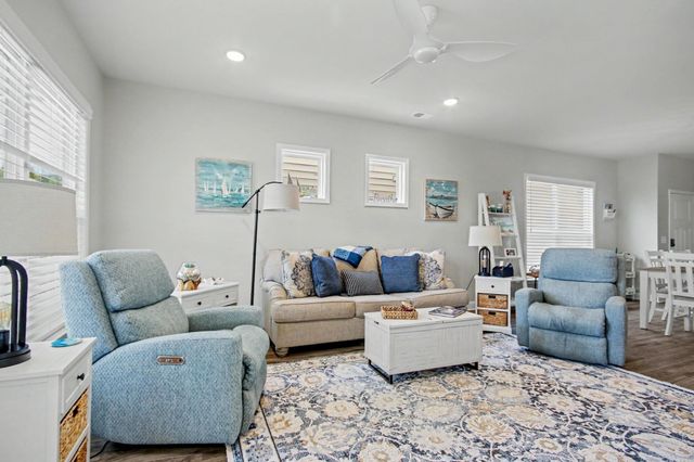 5956 Cremona Dr., Myrtle Beach, SC 29572