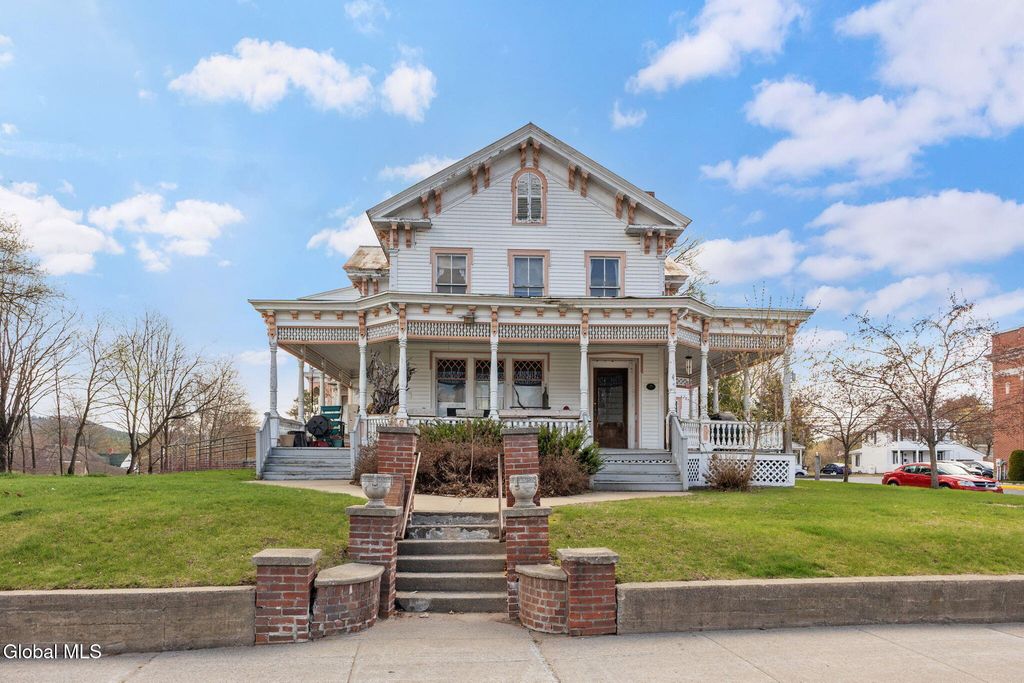 3847 Main Street, Warrensburg, NY 12885