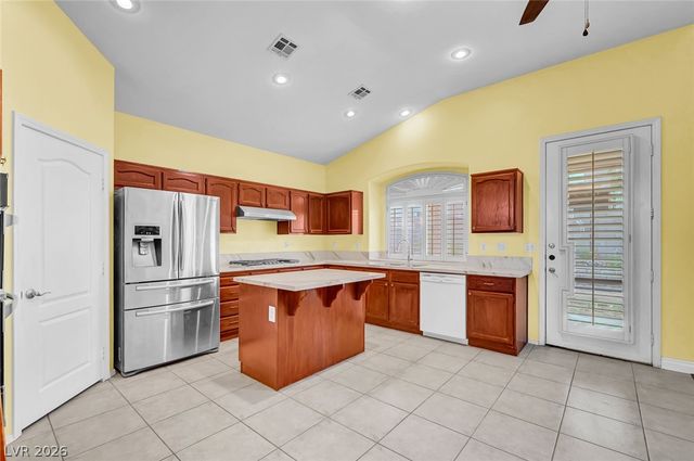 8738 Vista Cantera Court, Las Vegas, NV 89147
