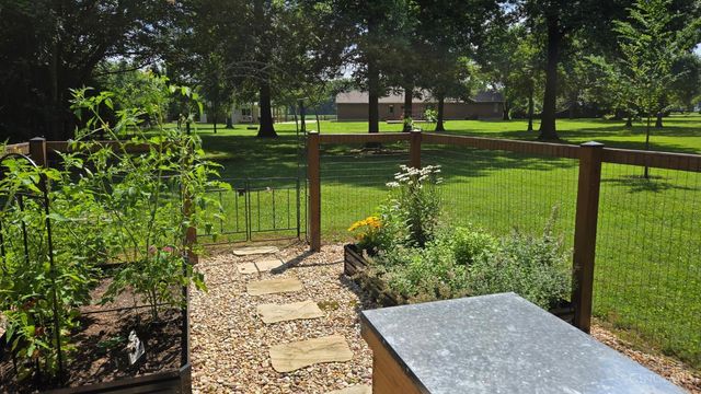 2635 Jackson Road, Hamilton, OH 45011