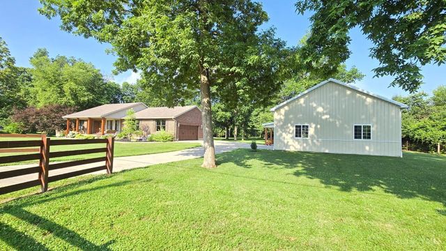 2635 Jackson Road, Hamilton, OH 45011