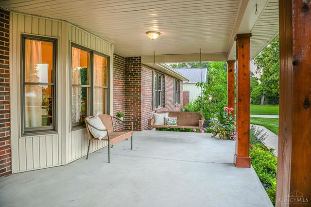 2635 Jackson Road, Hamilton, OH 45011