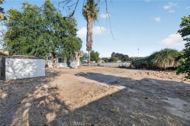 531 S Thompson Street, Hemet, CA 92543
