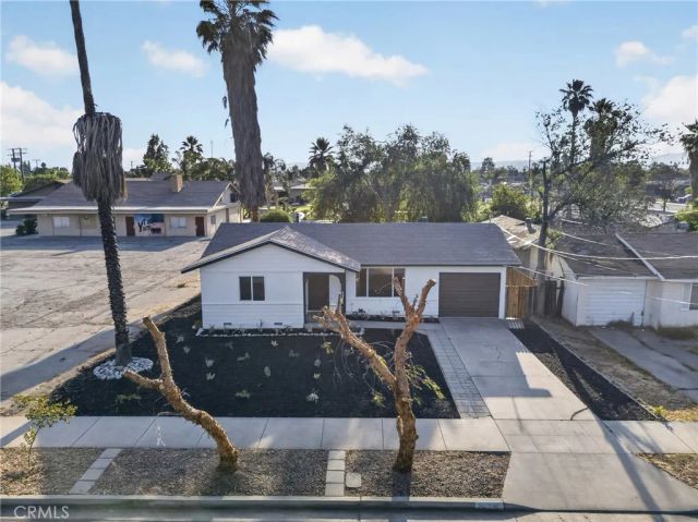 531 S Thompson Street, Hemet, CA 92543