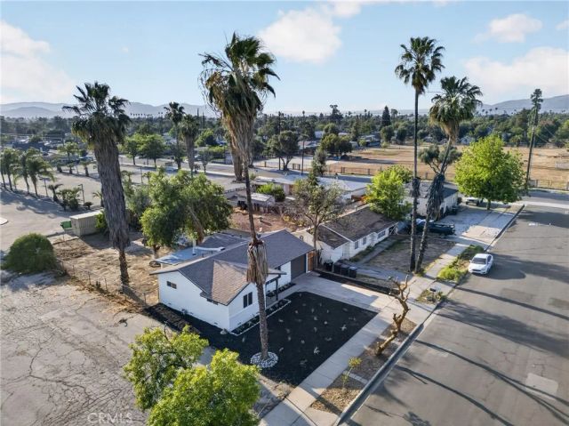 531 S Thompson Street, Hemet, CA 92543