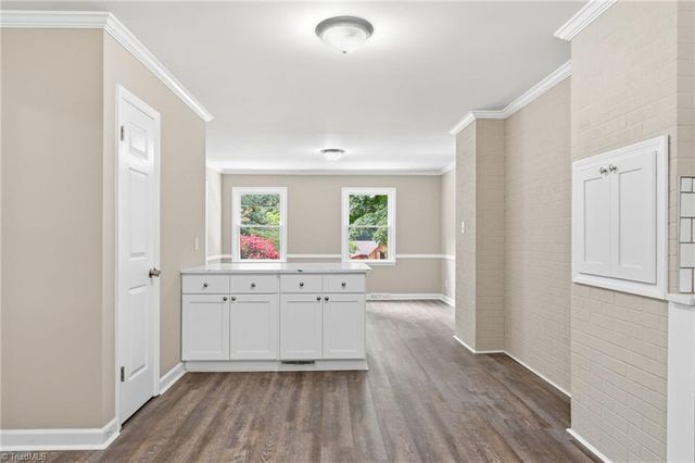 3721 Herchel Lane, Winston-salem, NC 27106
