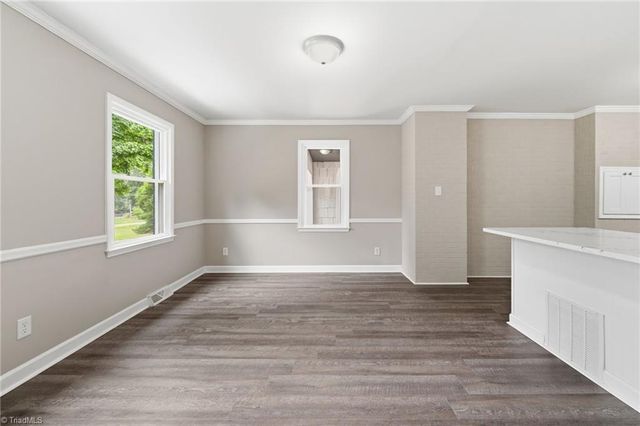 3721 Herchel Lane, Winston-salem, NC 27106