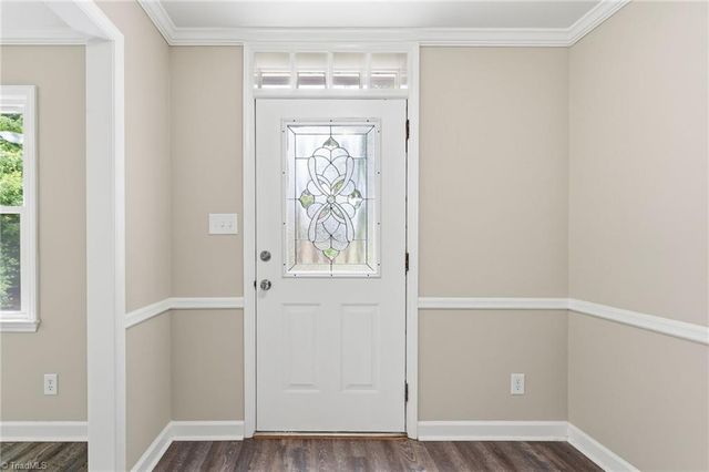 3721 Herchel Lane, Winston-salem, NC 27106