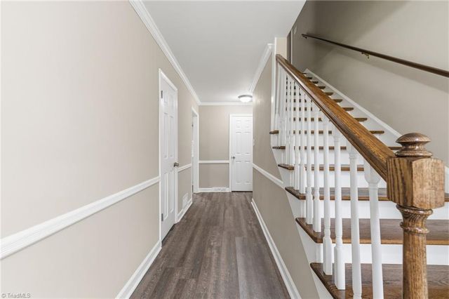 3721 Herchel Lane, Winston-salem, NC 27106