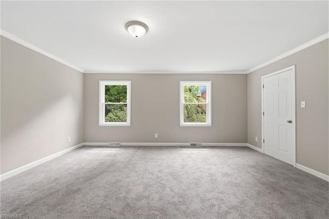 3721 Herchel Lane, Winston-salem, NC 27106