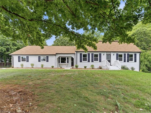 3721 Herchel Lane, Winston-salem, NC 27106
