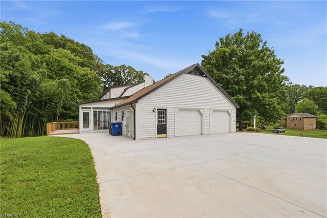 3721 Herchel Lane, Winston-salem, NC 27106