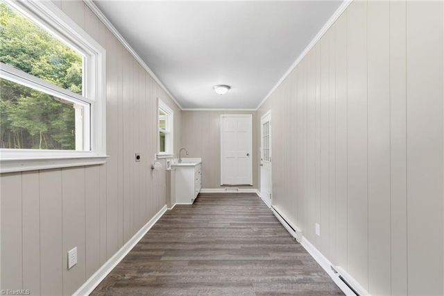3721 Herchel Lane, Winston-salem, NC 27106