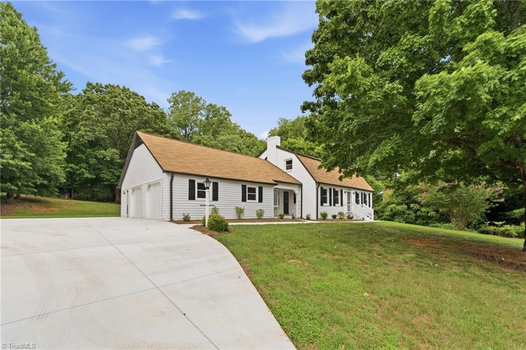 3721 Herchel Lane, Winston-salem, NC 27106