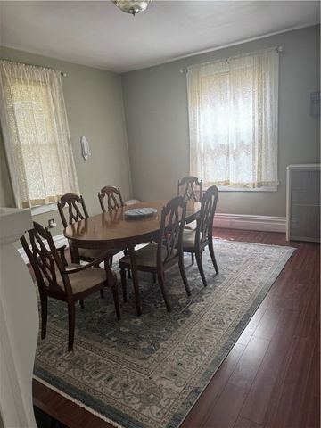 118 N 6th, Youngwood, PA 15697