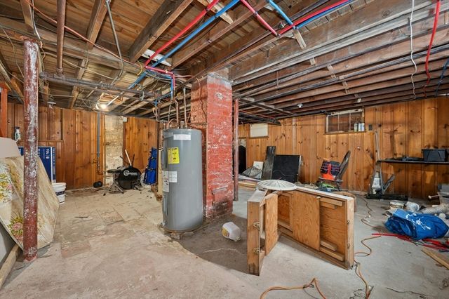 152 Beaverbrook Pkwy, Worcester, MA 01603