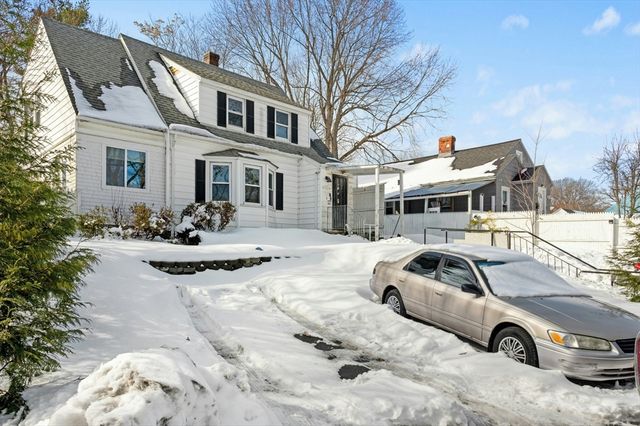 152 Beaverbrook Pkwy, Worcester, MA 01603