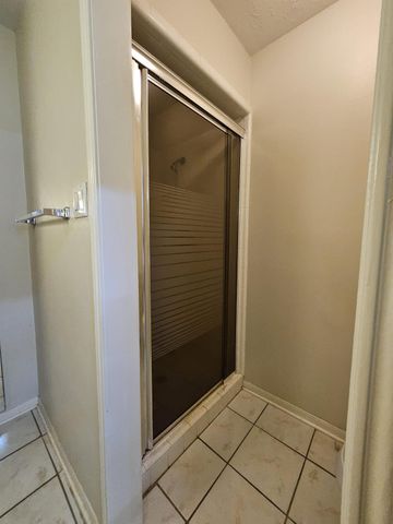 9415 Spellman Road, Houston, TX 77031