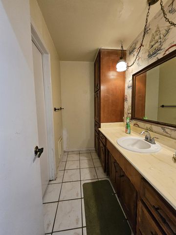 9415 Spellman Road, Houston, TX 77031
