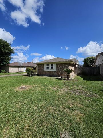 9415 Spellman Road, Houston, TX 77031