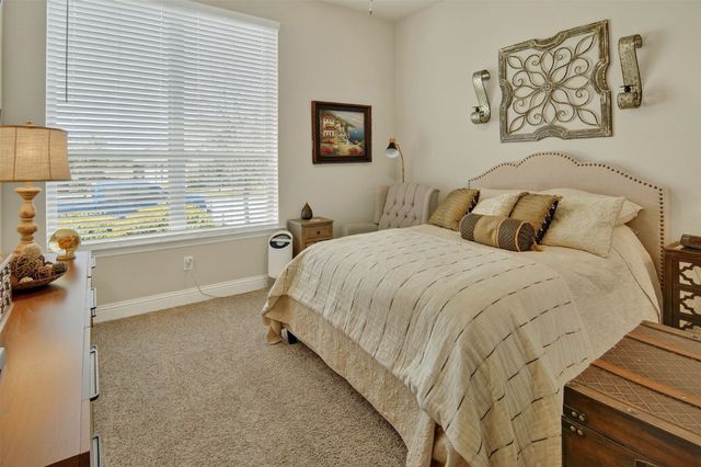 1108 Crown Valley Drive, Weatherford, TX 76087