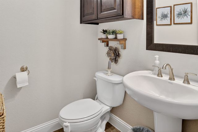 1108 Crown Valley Drive, Weatherford, TX 76087