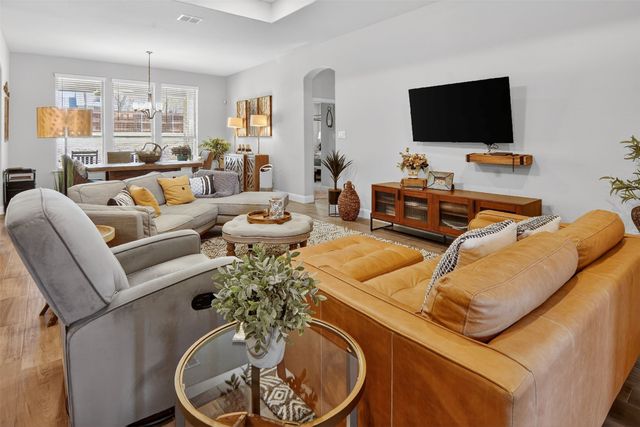 1108 Crown Valley Drive, Weatherford, TX 76087