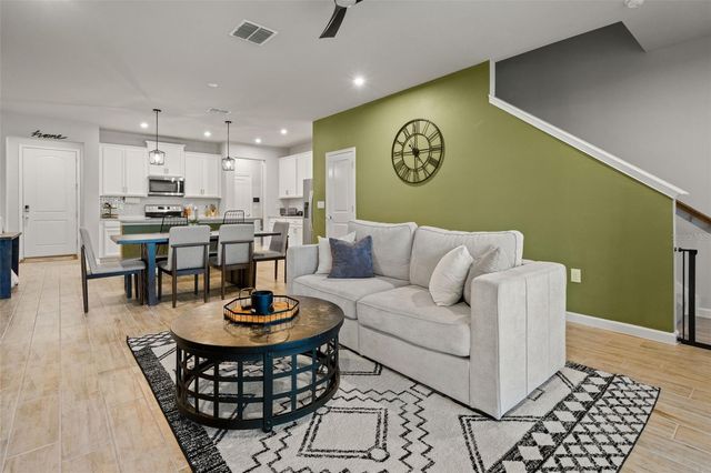 26008 WOVEN WICKER BEND, Lutz, FL 33559