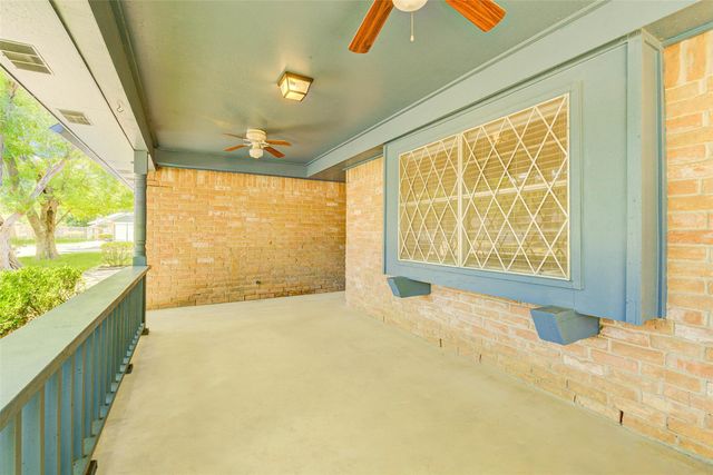 23114 Ludgate Drive, Spring, TX 77373