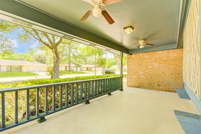 23114 Ludgate Drive, Spring, TX 77373